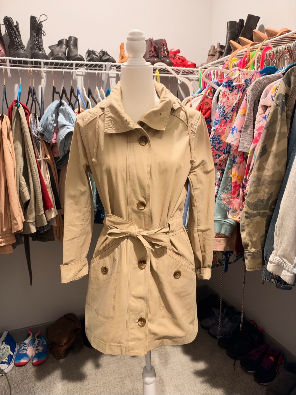 Gap Women’s Belted Trench Coat